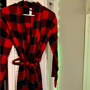 FLANNEL ROBE SLEEPWEAR